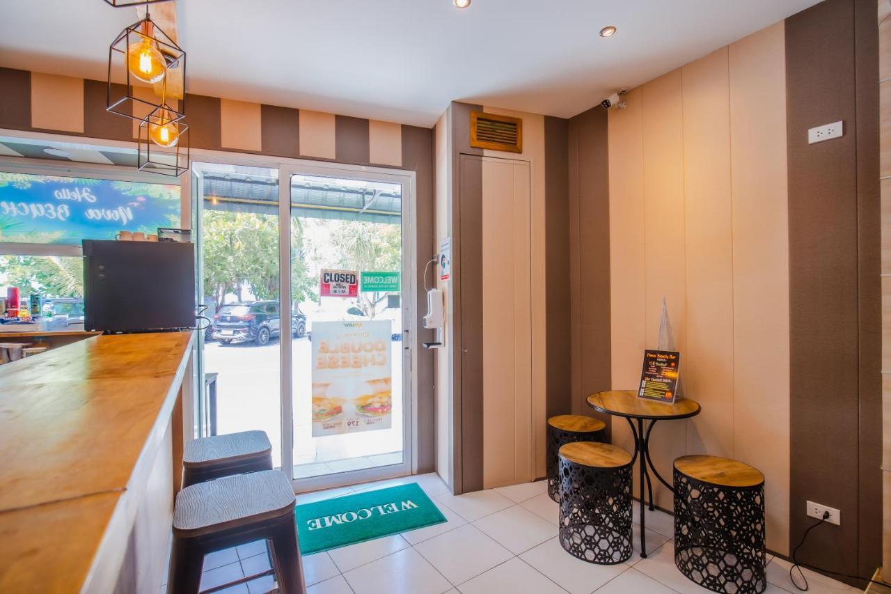 Time Out Hotel Patong 外观 照片