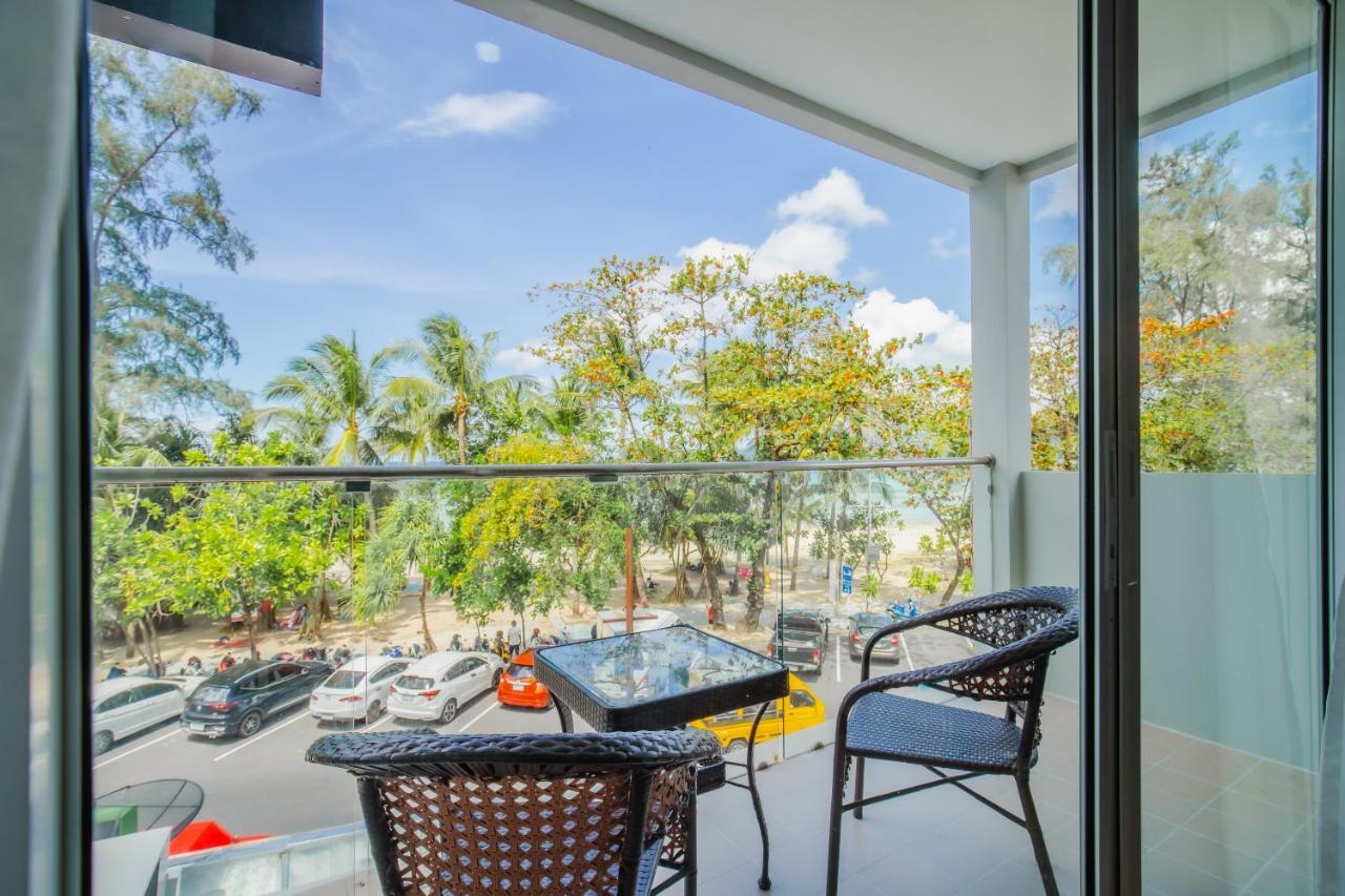 Time Out Hotel Patong 外观 照片