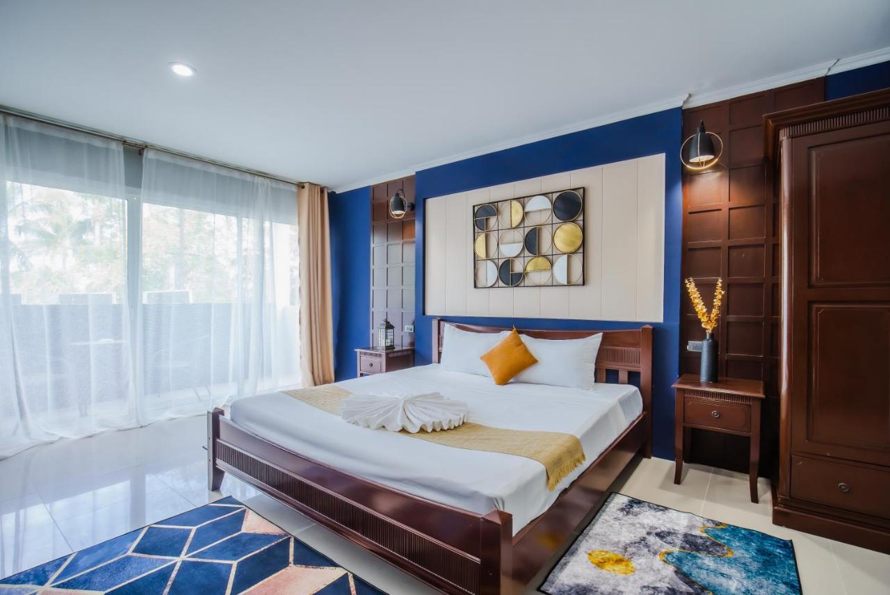 Time Out Hotel Patong 外观 照片