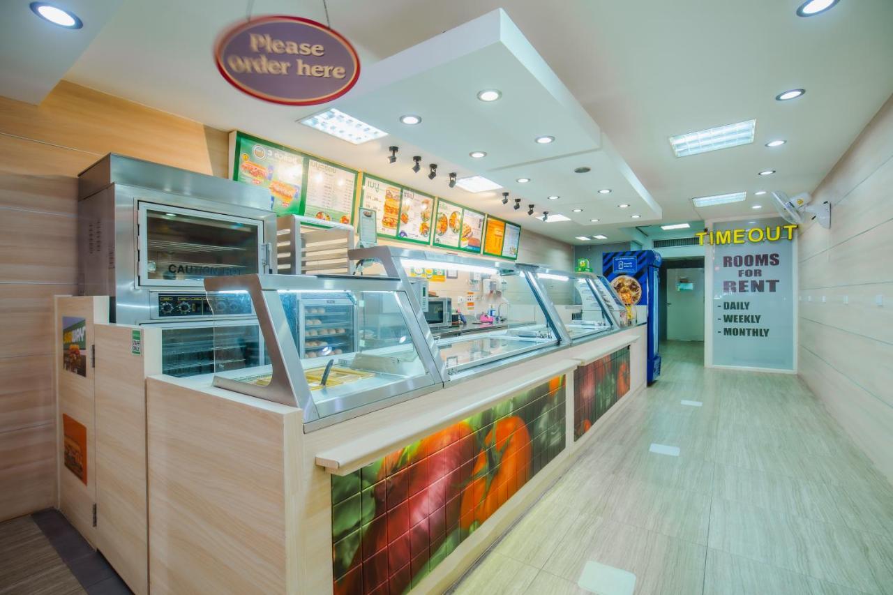 Time Out Hotel Patong 外观 照片