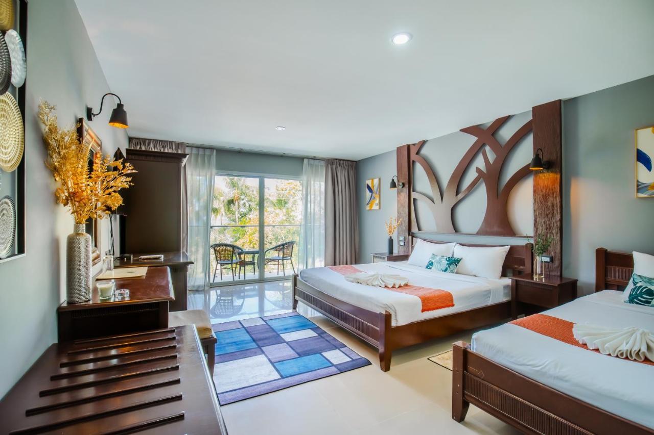 Time Out Hotel Patong 外观 照片