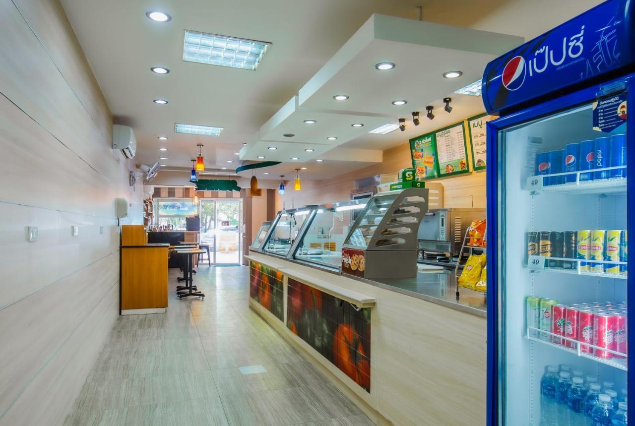 Time Out Hotel Patong 外观 照片
