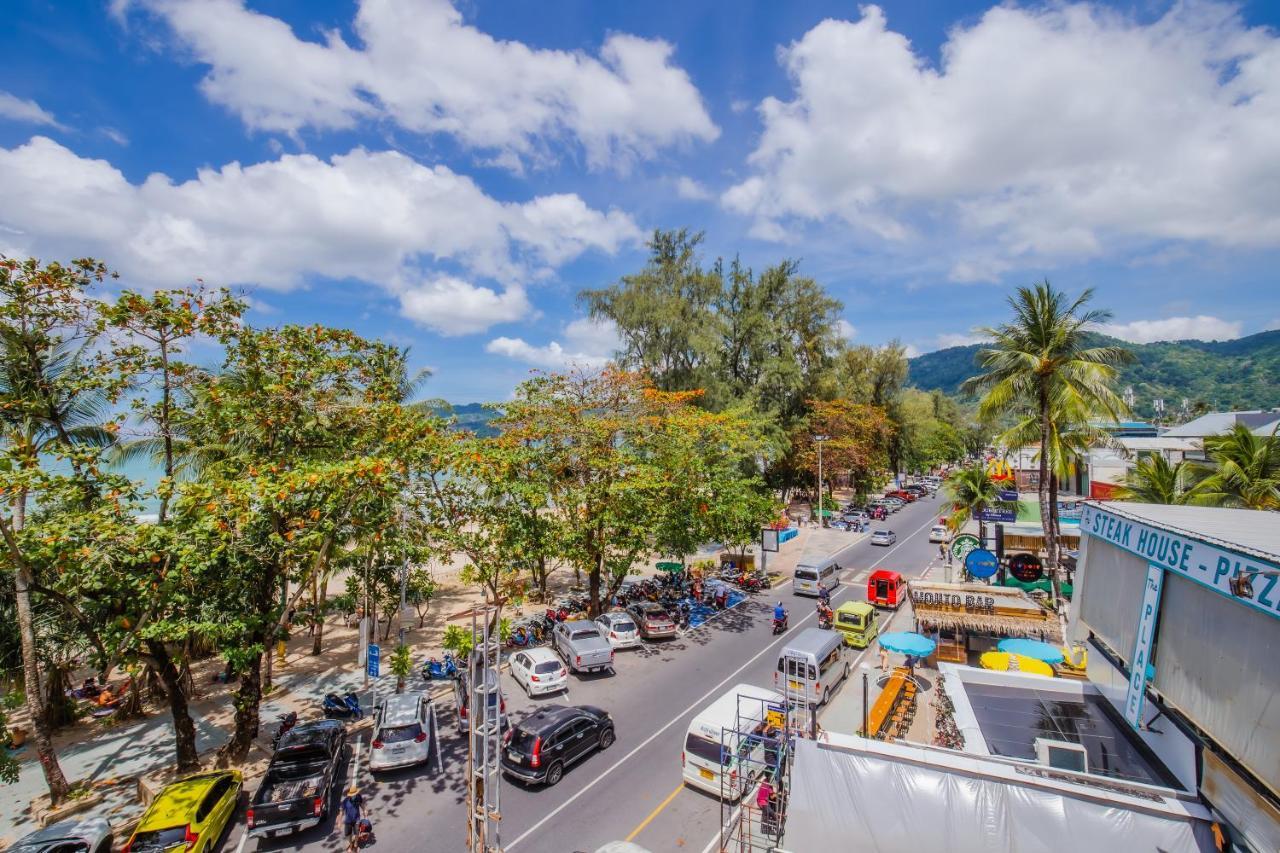 Time Out Hotel Patong 外观 照片